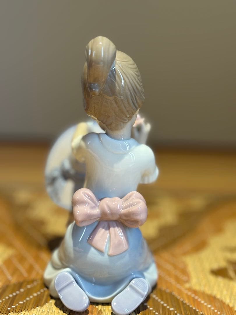 【LLADRO】おめかししようね　専用箱付き