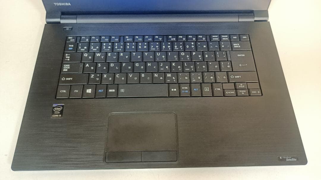 美品ノートパソコンTOSHIBA第五世代Corei5 SSD256Gメモリ16G