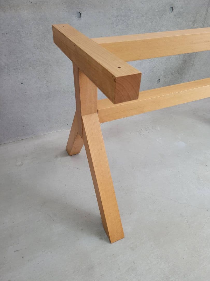 カッシーナ　　木製テーブル　ダイニングテーブル