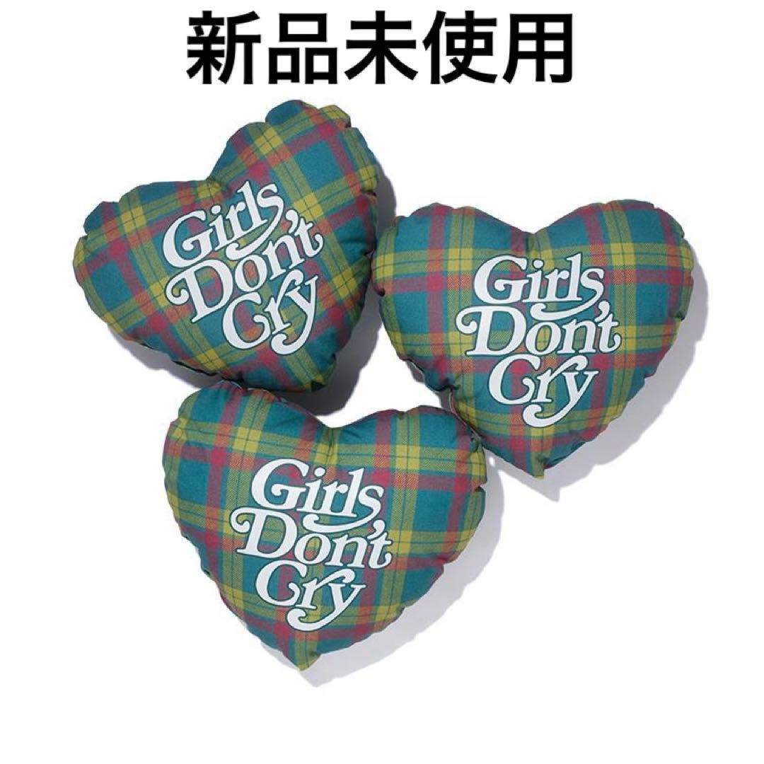 Girls Don't Cry Pillow クッション　伊勢丹限定