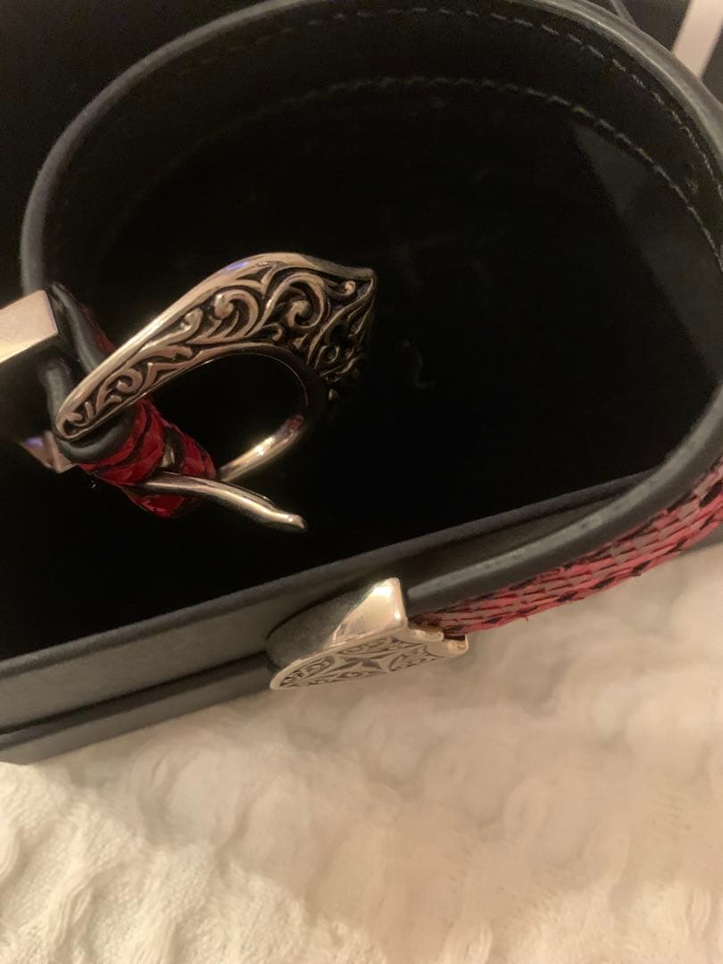 （専用）Artemis Classic レッドレザーブレスレット　レッドパイソン