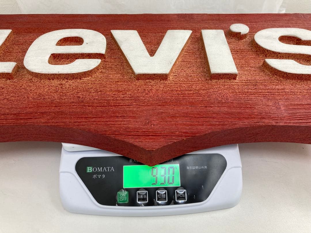 【✨希少】Levi's リーバイス　看板　約65cm x 28cm