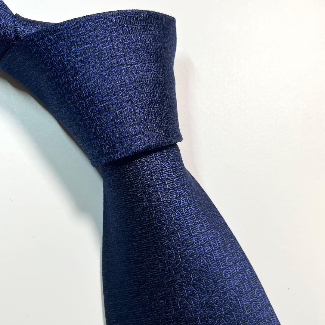 ✨極美品✨ CHANEL シャネル　ネクタイ　高級シルク　ブランドロゴ　ビジネス