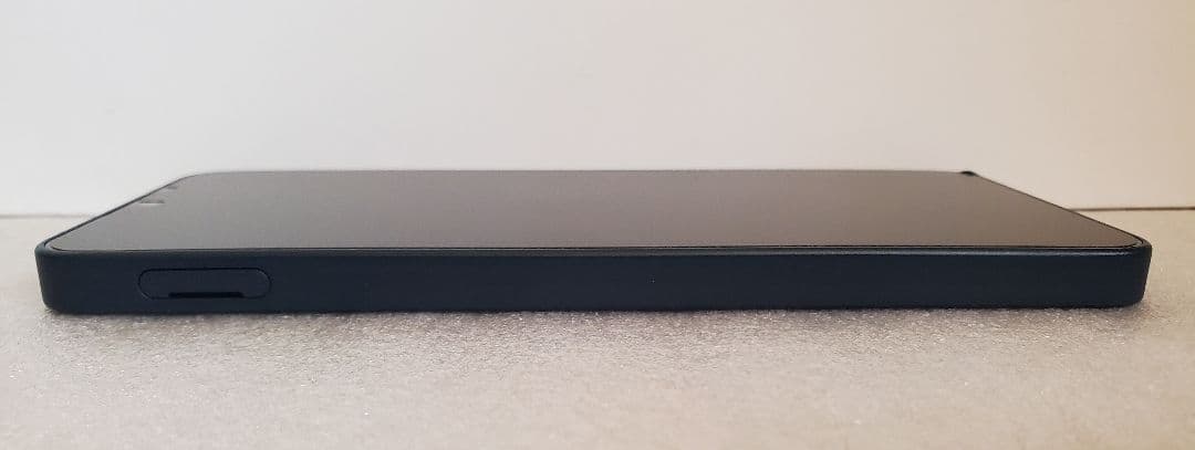 AQUOS wish4 SH-52E ケース付き SIMフリー ブラック ドコモ