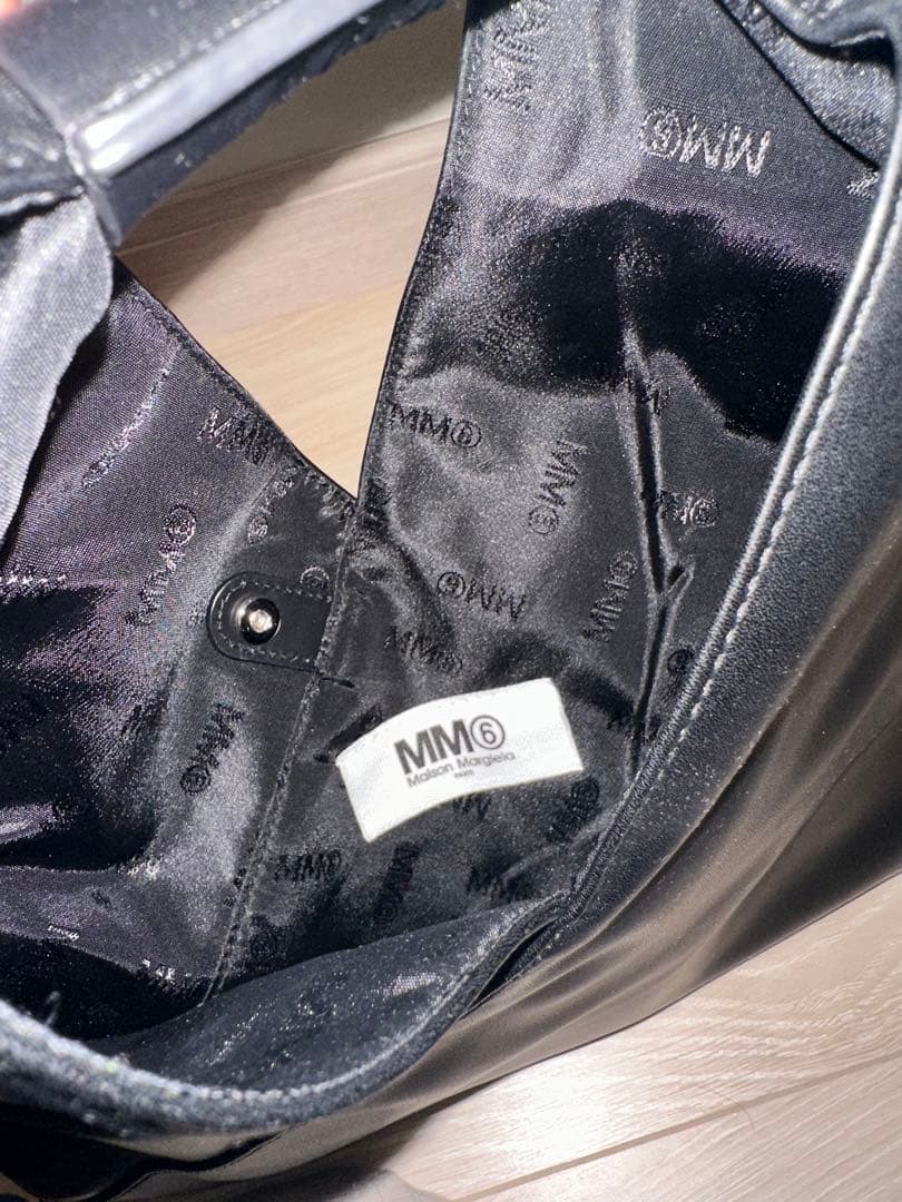 メゾンマルジェラ　MM6