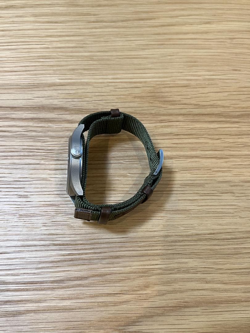 Hamilton Khaki Field クォーツ ブラックダイヤル 腕時計