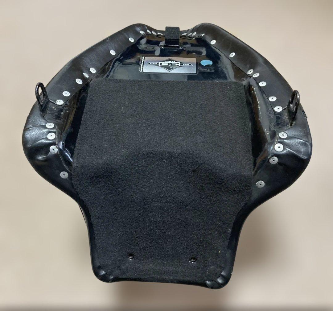 ハーレーダビッドソン ソフテイル ？ラペラ LePera ソロシート