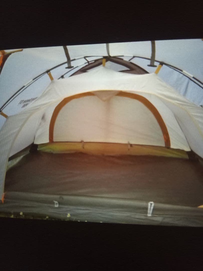 ソロキャンプにオススメ　4点セットです　テントやグランドシート、焚き火台等