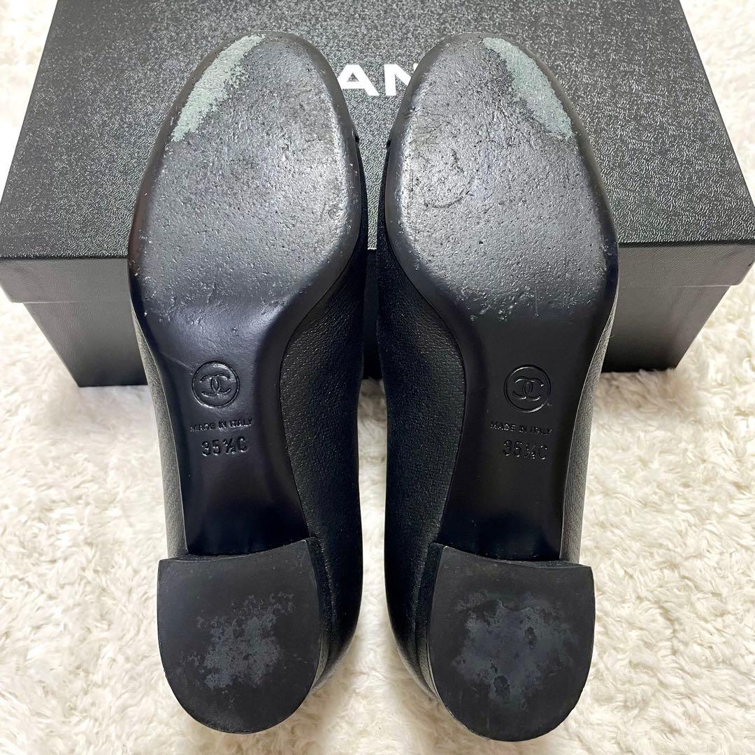 箱付き美品 CHANEL シャネル ココマーク エンボスレザー パンプス