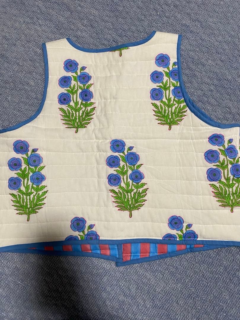 ジャケット・アウター SZ Blockprints QUILTED VEST POPPY