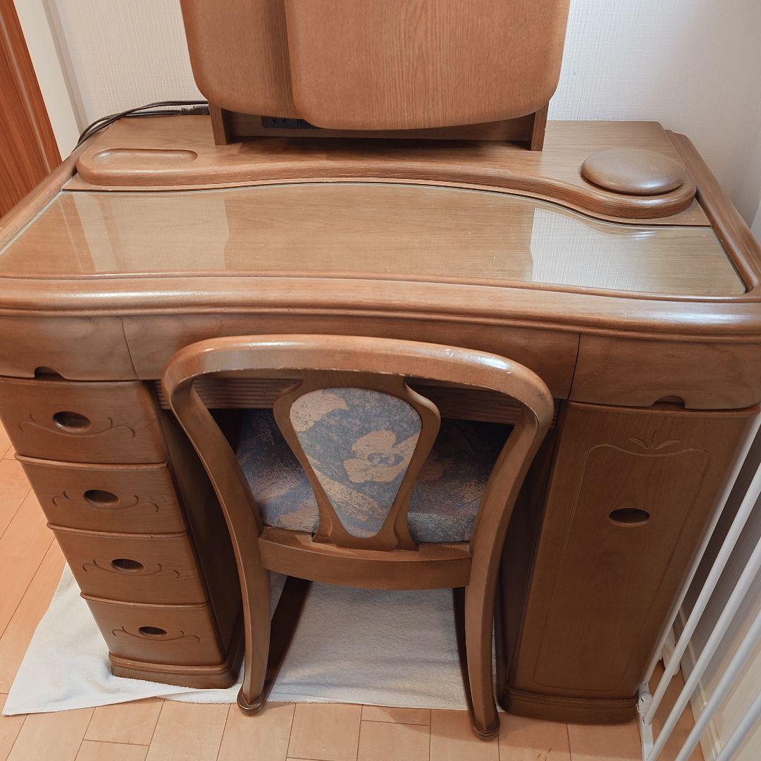 【大幅お値下げ】　天然木ドレッサー　鏡台　三面鏡　アンティーク　大塚化学　化粧台