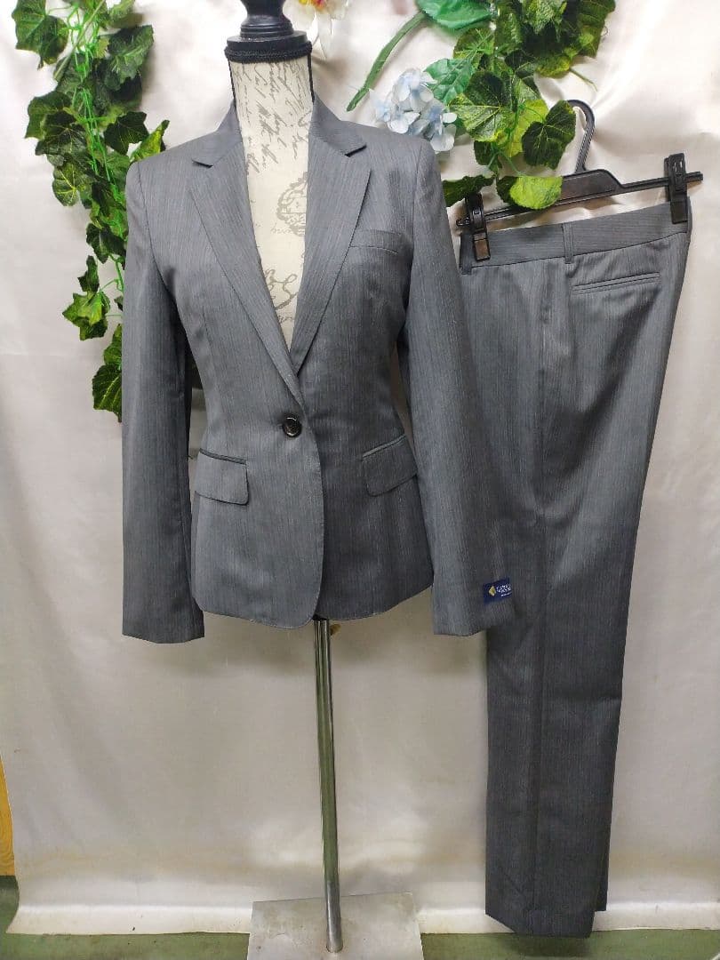 新品未使用 アンタイトル パンツスーツ 3 Lグレー ストライプ イタリア素材