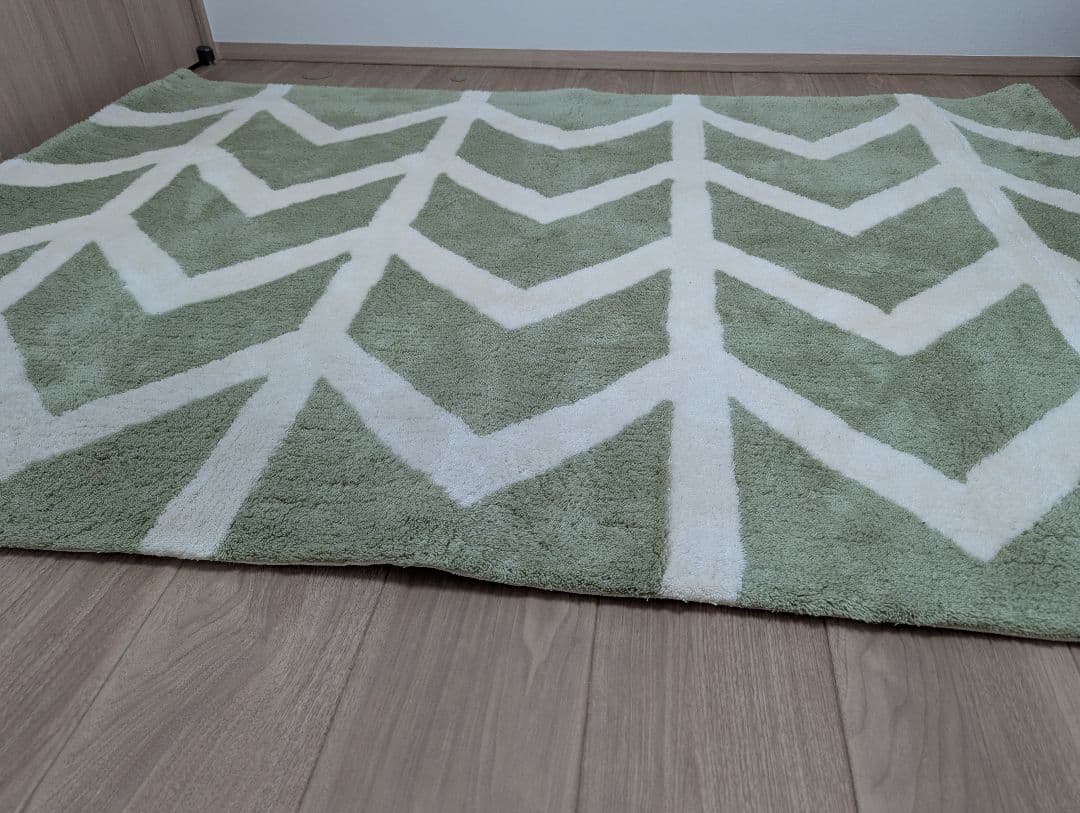 【廃盤】【オーダー】モモナチュラル　北欧風ラグ 130cm x 180cm