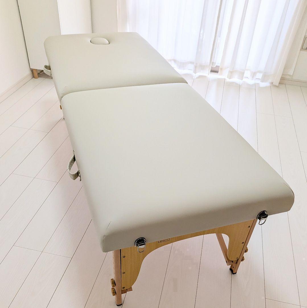 【極美品】マッサージベット 折りたたみベット 低反発 ナチュラル ホワイト 新品