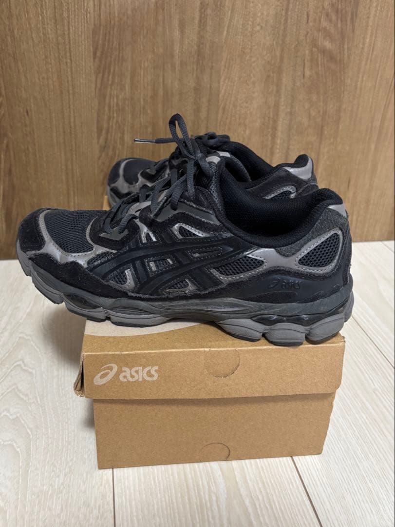 ASICS Gel NYC 26センチ