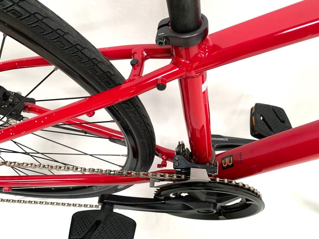 送料無料TREKディスク式オイルブレーキ クロスバイクFX3SHIMANO18速