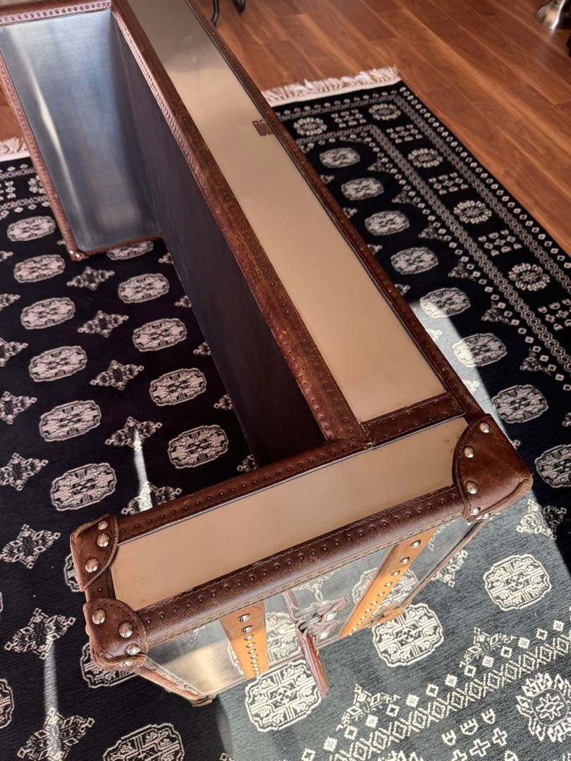 週末値下げ　希少　廃盤　美品　HALO /ハロ　スラブスモールコーヒーテーブル