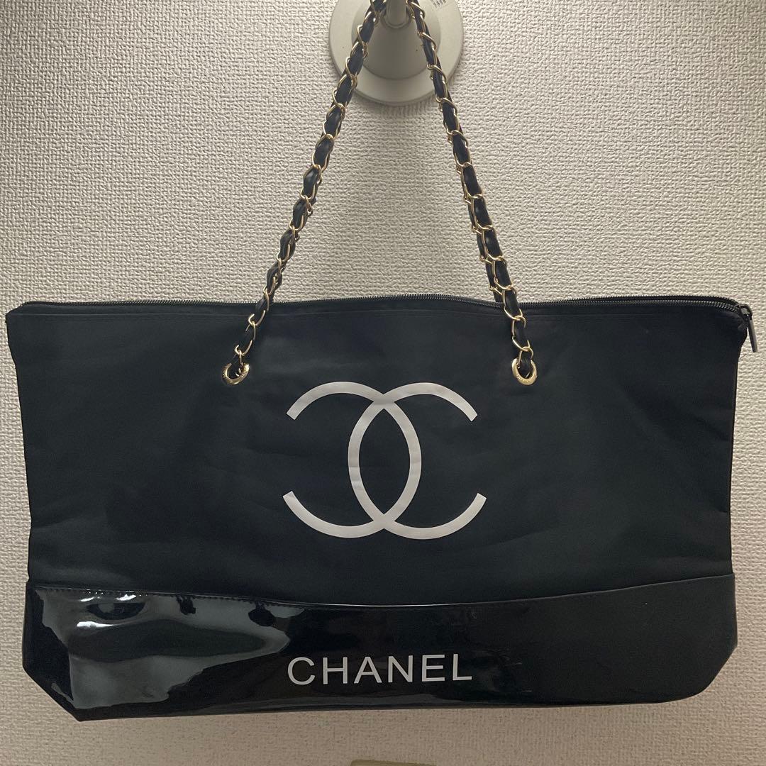CHANEL バッグ 黒 ノベルティ