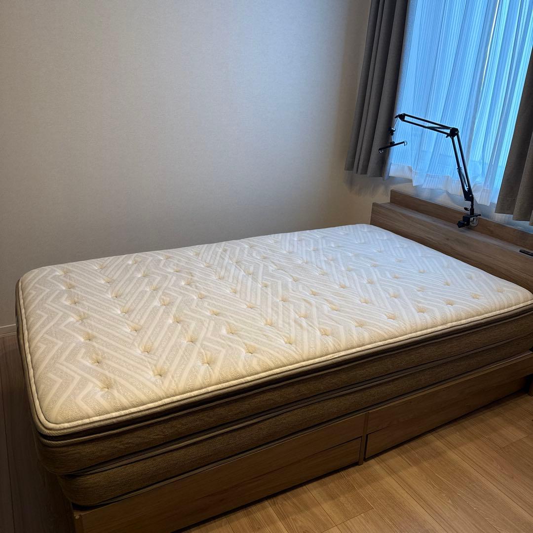 ニトリ　セミダブルマットレス　Nスリープ　プレミアム