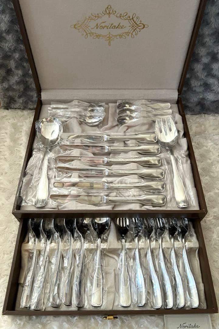 ノリタケ　カトラリーセット　ムーンバレー　ディナーセット〈26本セット〉