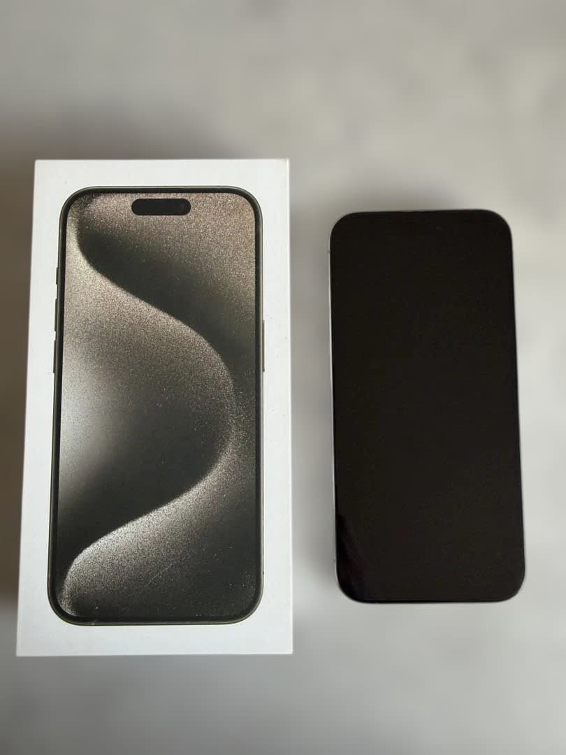 【純正ケース付】iPhone 15 Pro ナチュラルチタニウム 128GB