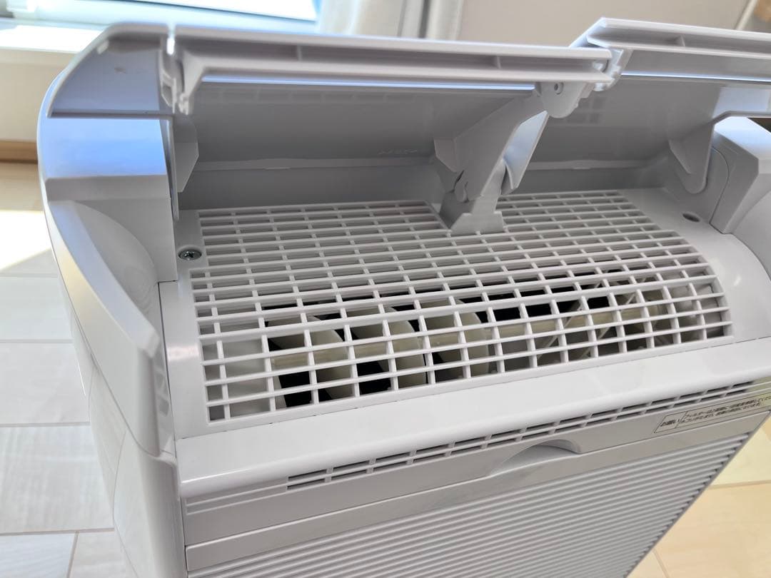 Panasonic 衣類乾燥除湿機(F-YHVX120)