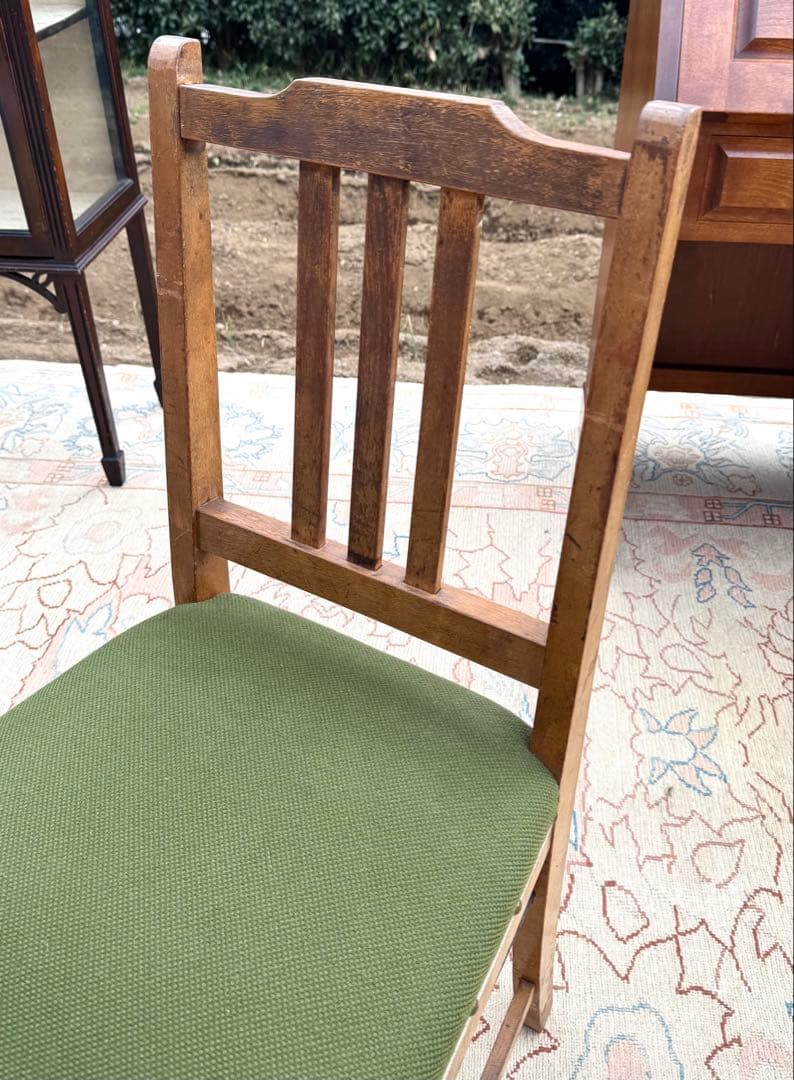 ヴィンテージ オーク無垢材 ダイニングチェア グリーン座面 レトロ