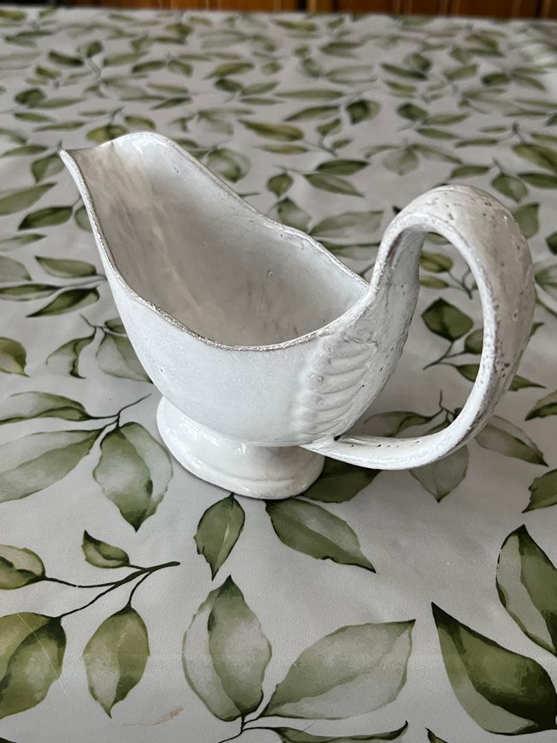 アスティエ・ド・ヴィラット　ソースボート