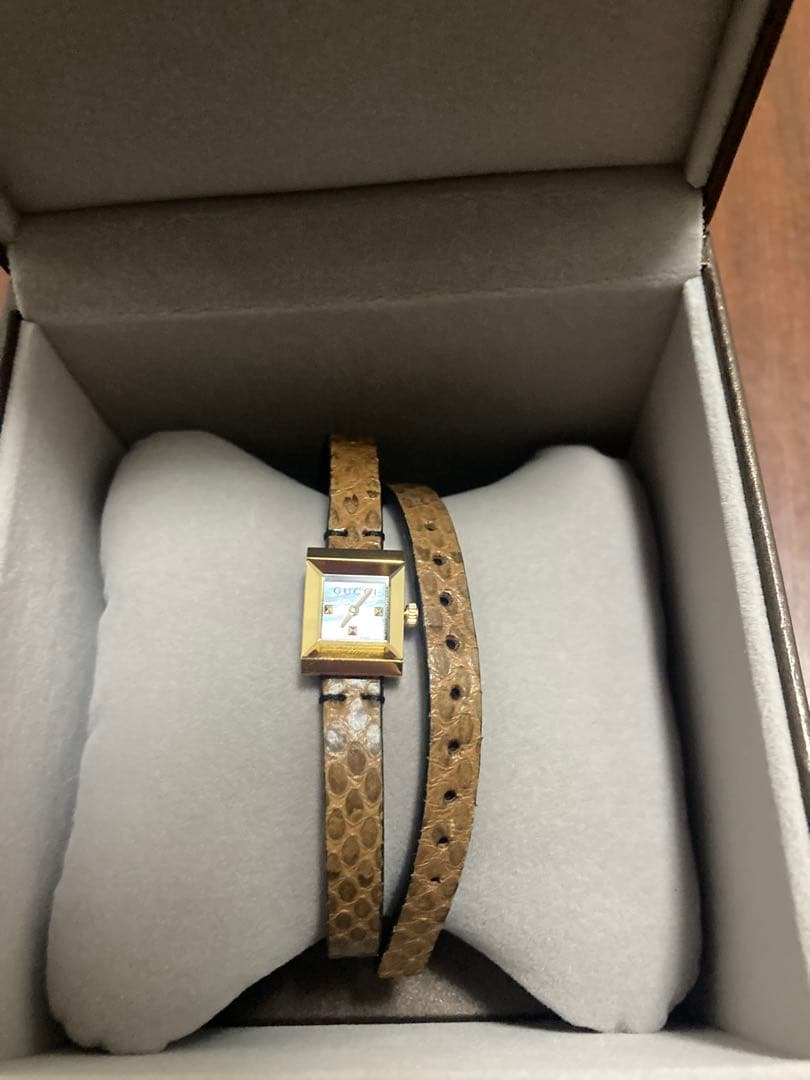 GUCCI レザーベルト 腕時計