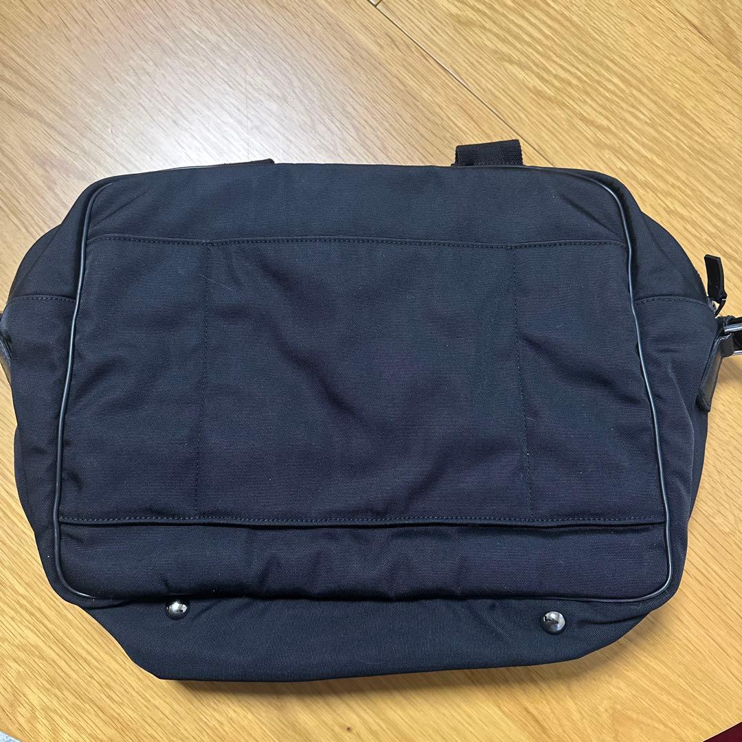 おまつ様　　GUCCI ショルダーバッグ　マザーズ　ビジネス