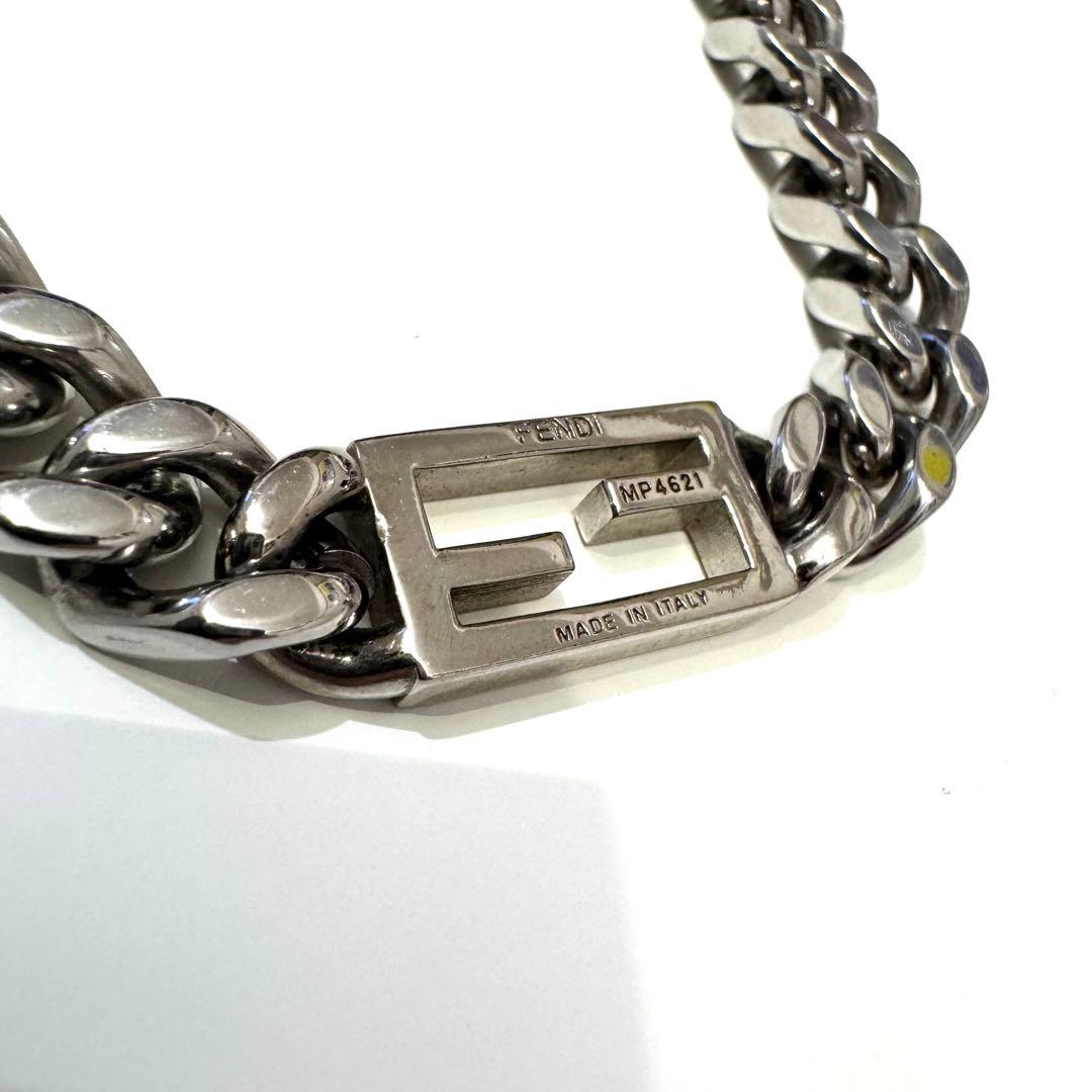 FENDI バゲットネックレス チェーン ロゴプレート付き 目黒蓮モデル