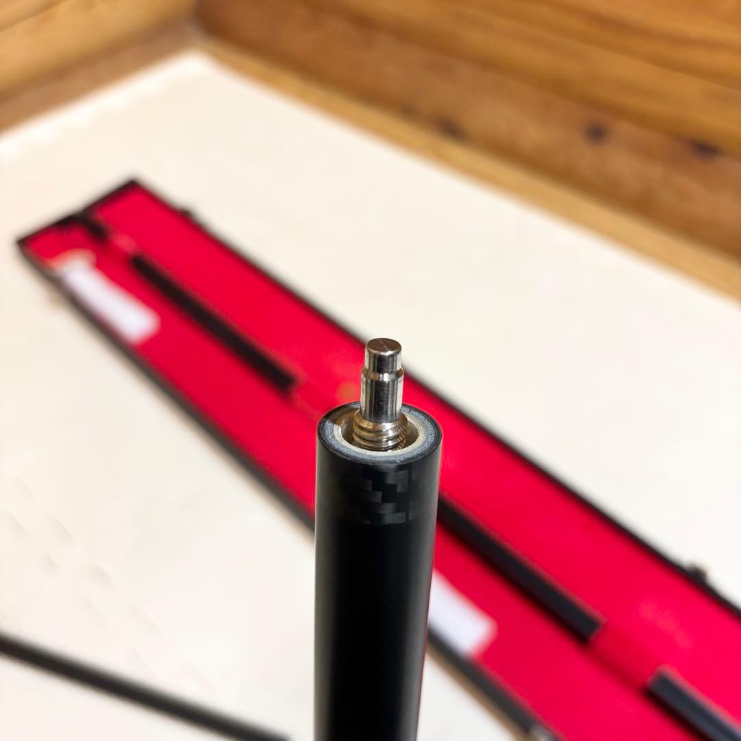 【美品】UNIVERSAL ユニバーサル カーボン ジャンプキュー 分割型