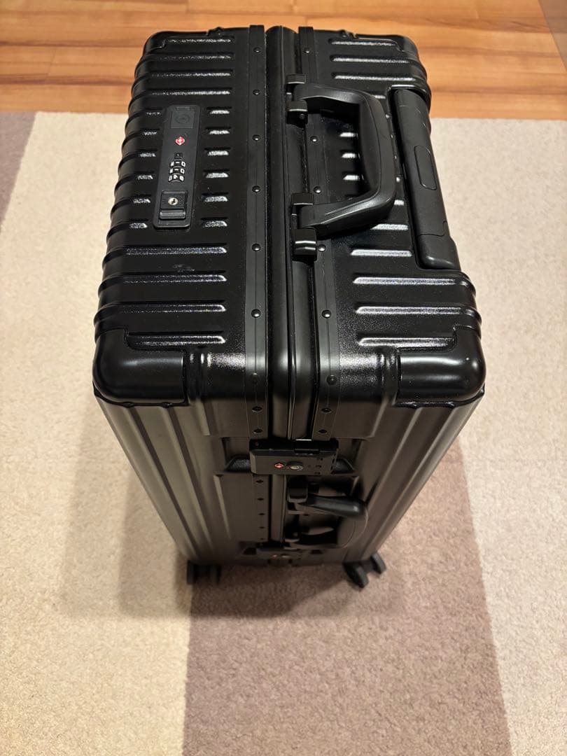 Libetee リベティ キャリーケース　機内持ち込み可能※ANA