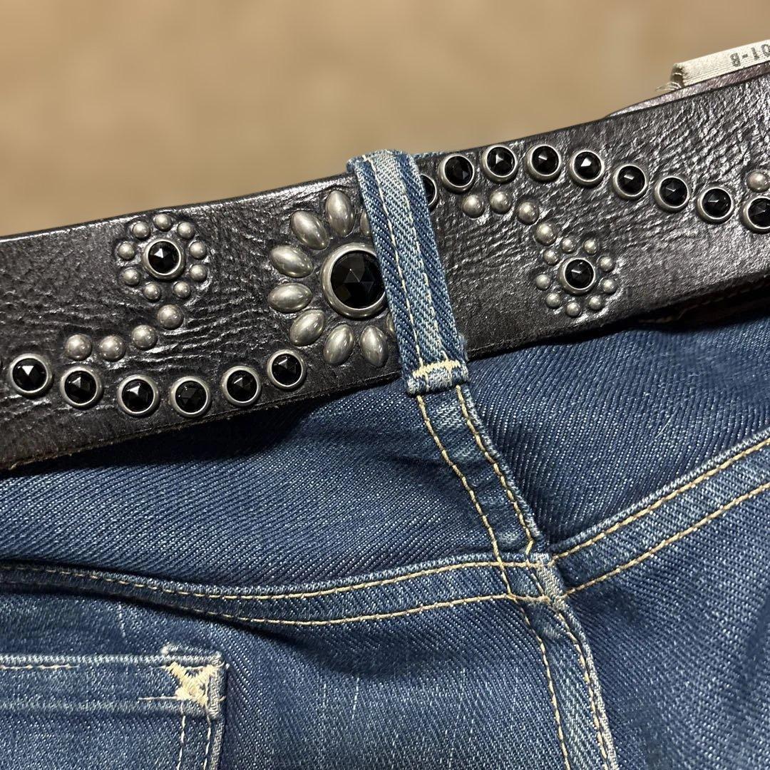 32inch HTC 希少　フラワースタッズベルト　ブラック　茶芯