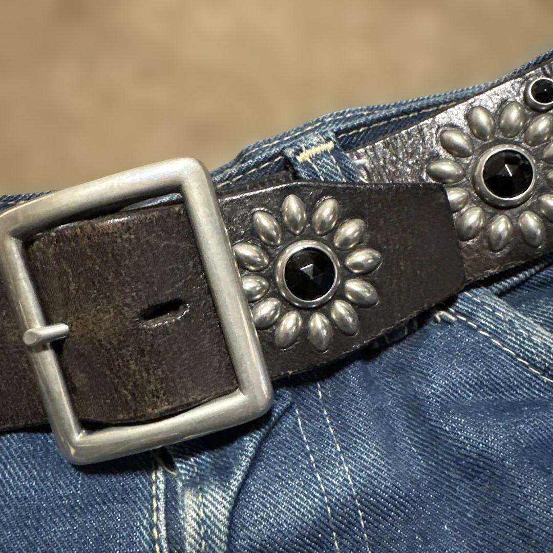 32inch HTC 希少　フラワースタッズベルト　ブラック　茶芯