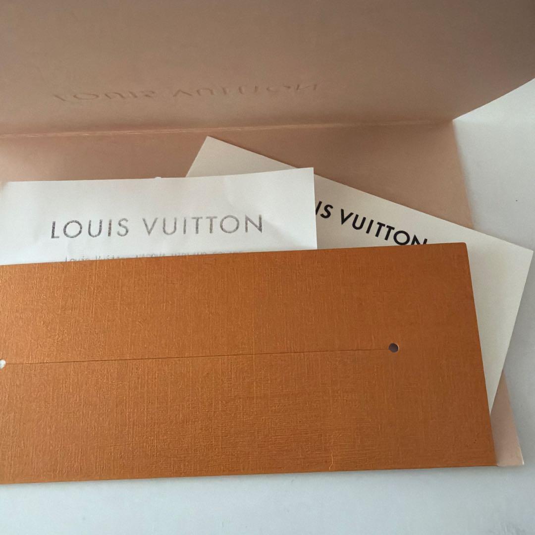 Louis Vuitton ポルトフォイユ・カプシーヌ コンパクト M62157