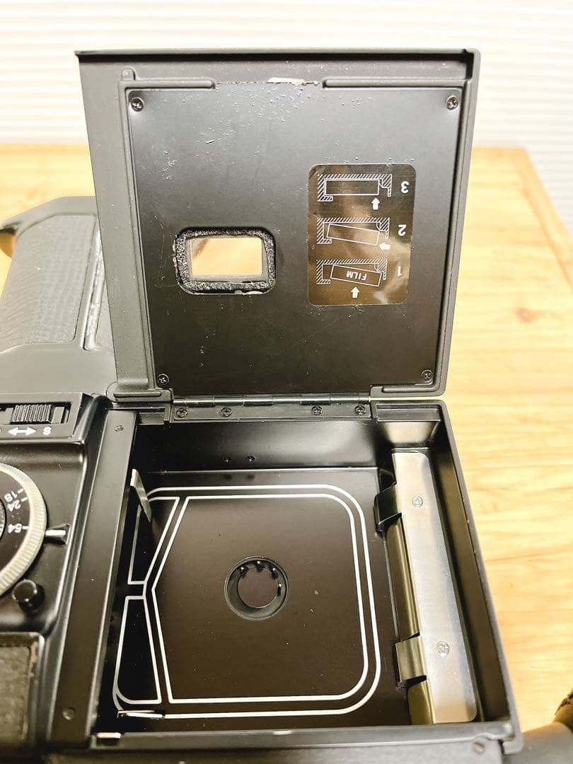 Nikon R8 SUPER 8ミリカメラ 通電確認済