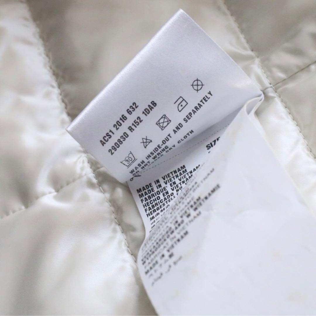 美品 PRADA プラダ ダウンベスト 三角プレート ベージュ グレー