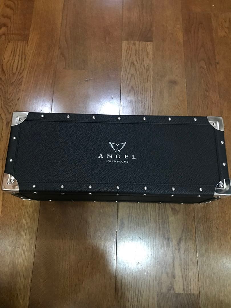 ANGEL エンジェル ブラック ブリュット 750ml ケース付き