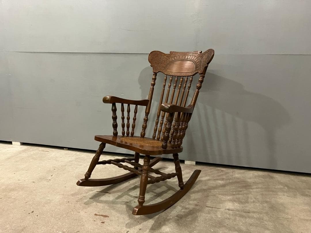 希少『台湾製』ロッキングチェア 揺り椅子 木彫り 彫刻 狼 RWroc1
