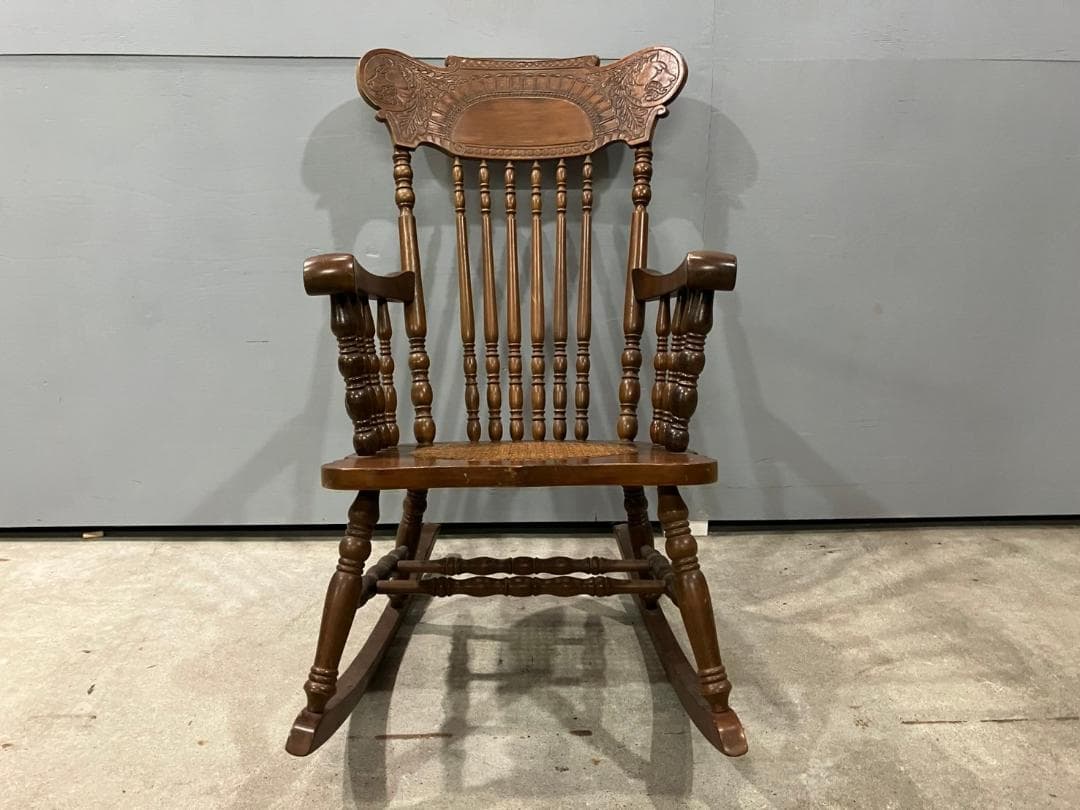 希少『台湾製』ロッキングチェア 揺り椅子 木彫り 彫刻 狼 RWroc1