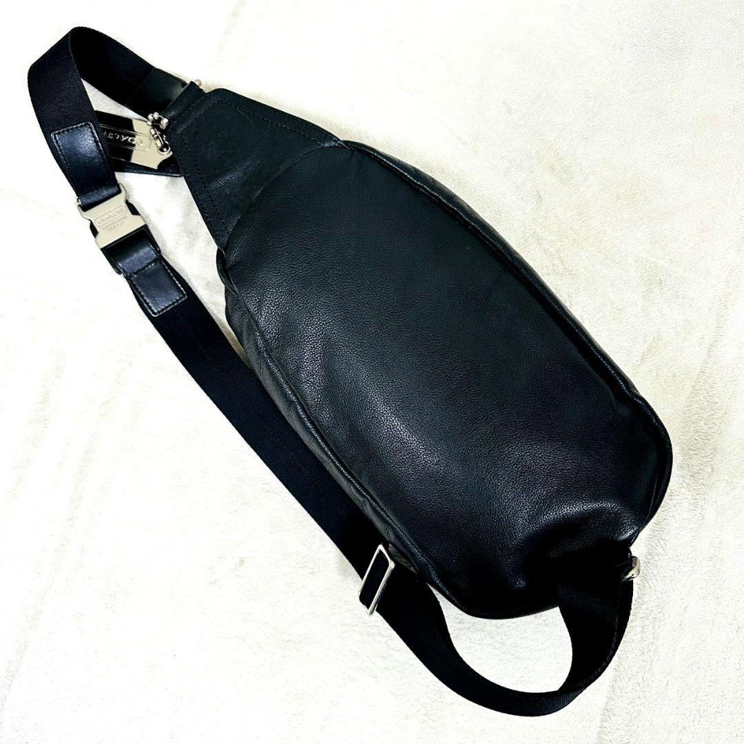 コーチ ボディバッグ トンプソン スリングバッグ ショルダーバッグ レザー 黒