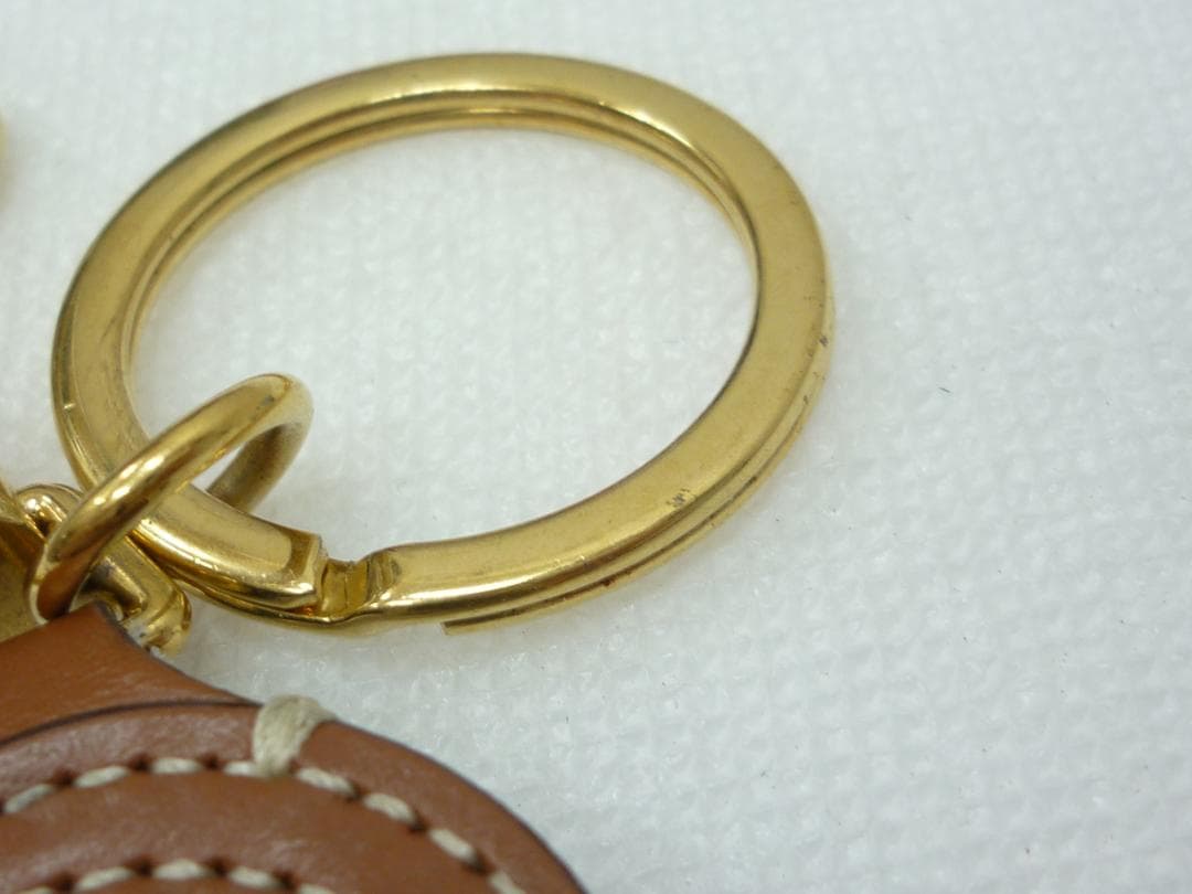 CELINE セリーヌ パンチング キーリング チャーム ロゴ タン a