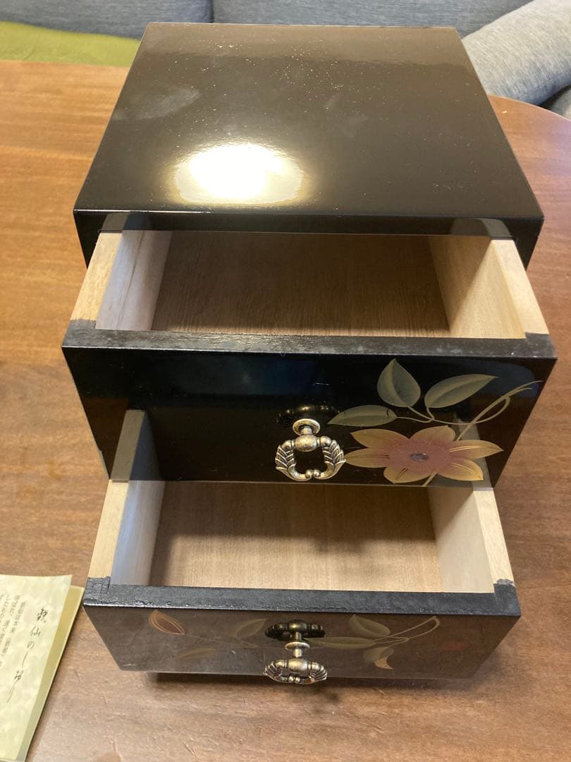 会津塗　鉄仙 小物箪笥2段（カシュー漆塗装）