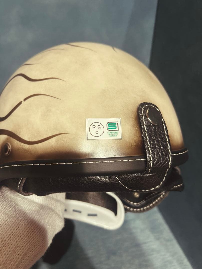 ジャンク品　ポリスヘルメット　新品　エイジング加工　ハーレー　チョッパー