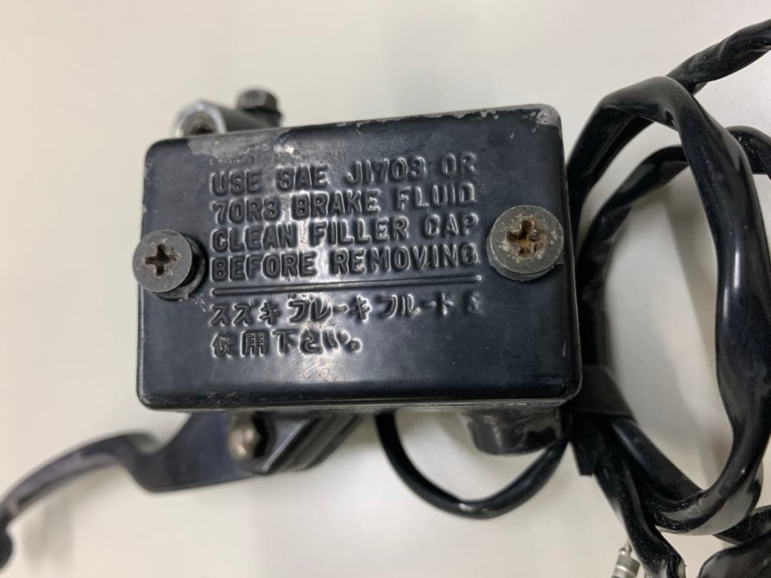 スズキ GSX1100S刀純正フロントマスターシリンダー中古