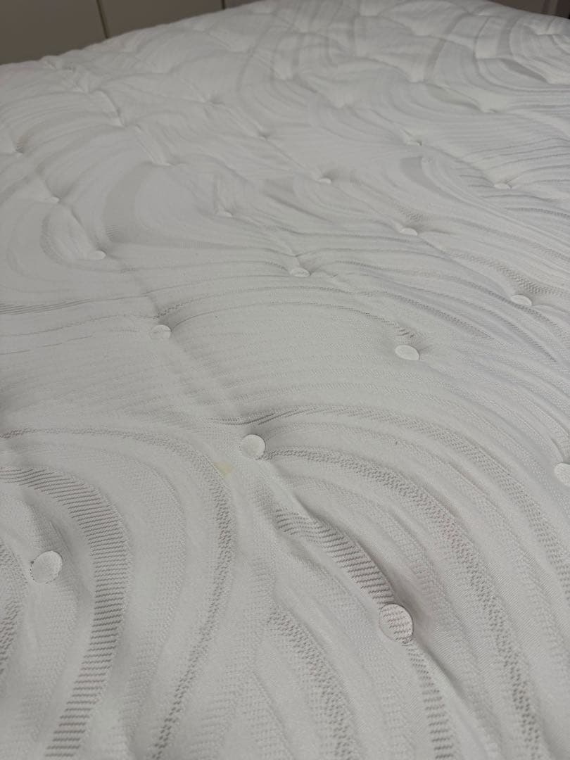 ニトリ　クイーンマットレス　Nスリープ【購入時金額¥159,900】