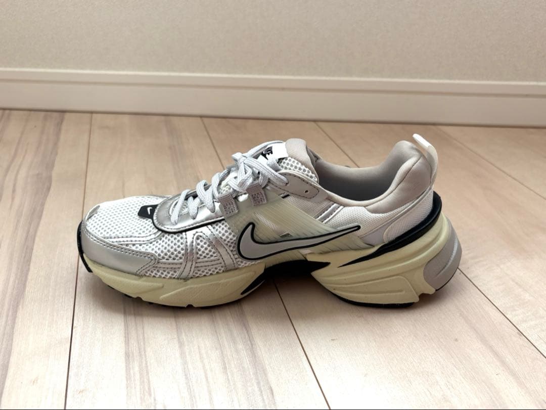 【ほぼ未使用】Nike スニーカー 箱付き