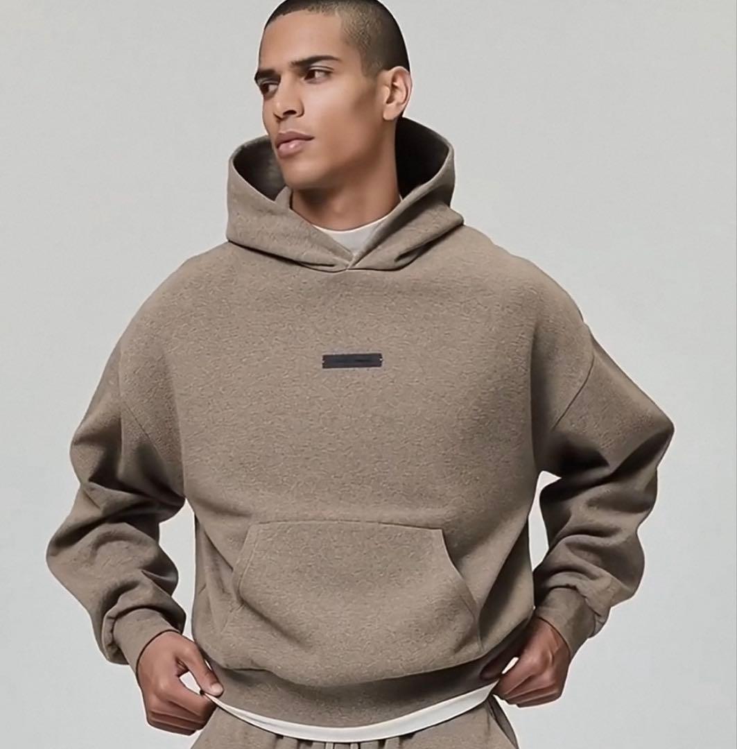 fear of god essentials パーカー 立体ロゴ L