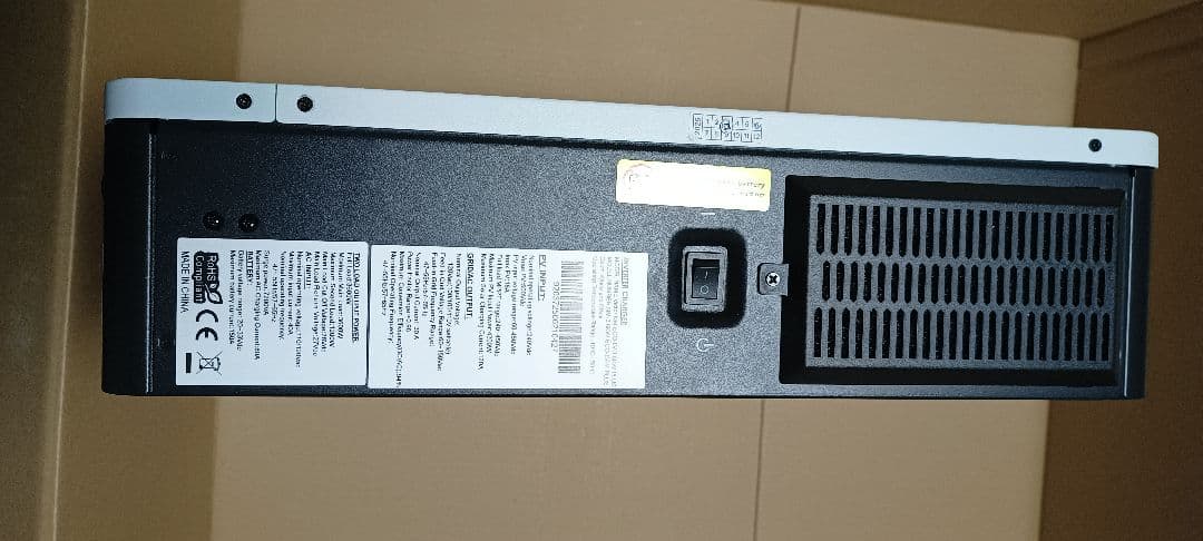 DATOU BOSS ハイブリッドインバーター　3600w